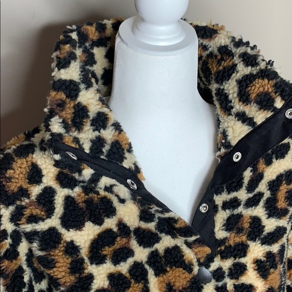 NWT J. Crew Snap-Collar Sherpa Sweatshirt Leopard - Picture 7 of 10